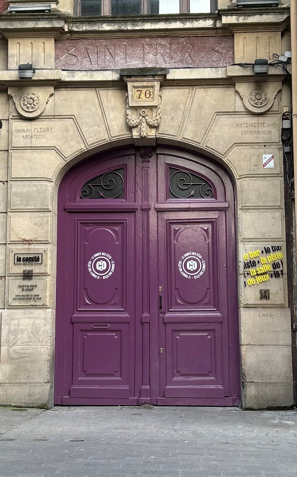 Signalétique extérieure 6